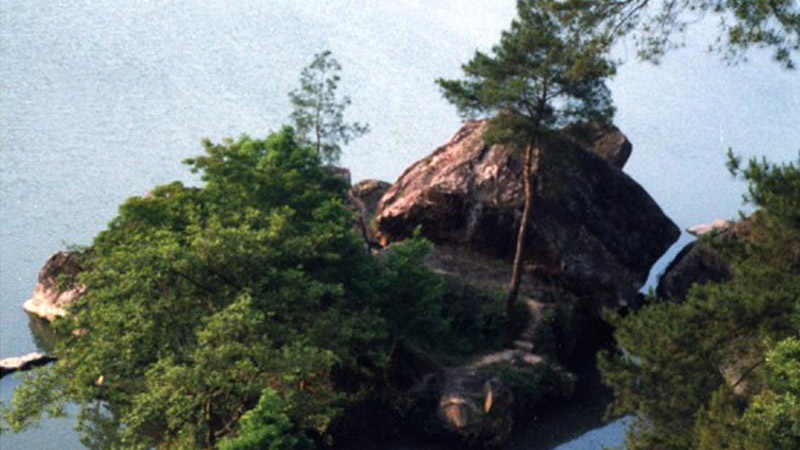 Mini Red Cliff